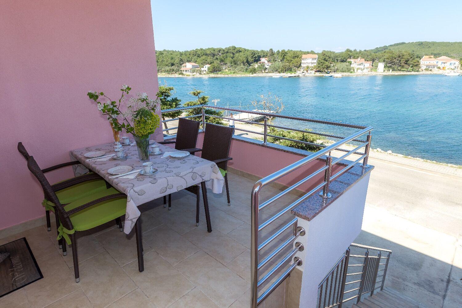 Apartments Zvone1 Вели-Рат Экстерьер фото